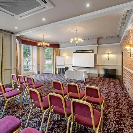 The Rutland 3*